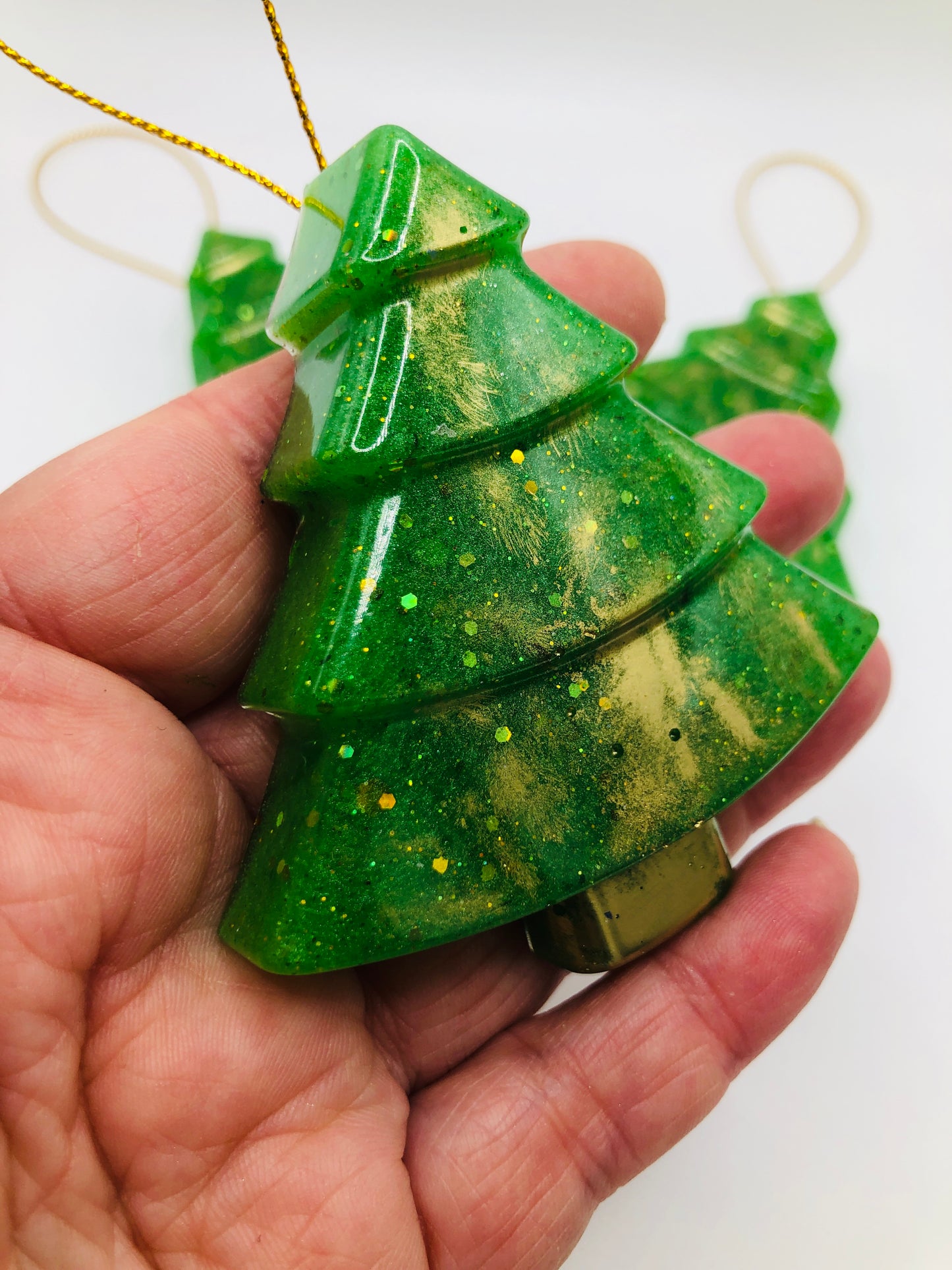 The Christmas Tree Shaped Hanging Ornament 🎄