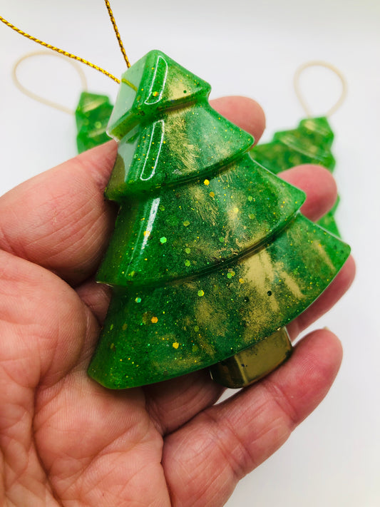 The Christmas Tree Shaped Hanging Ornament 🎄