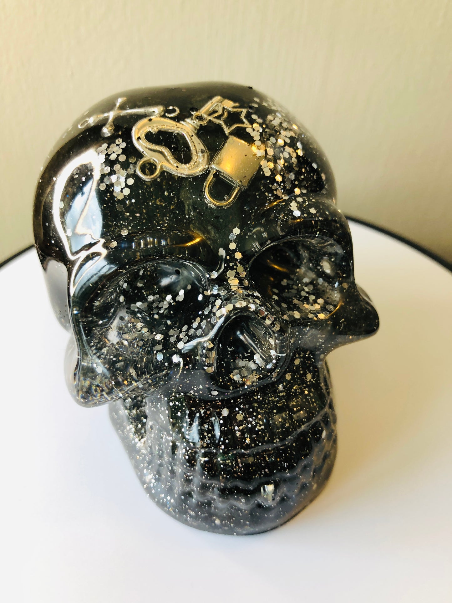 SKULLS and HANDS are Fascinating - RESIN BagBling & Weights 💀